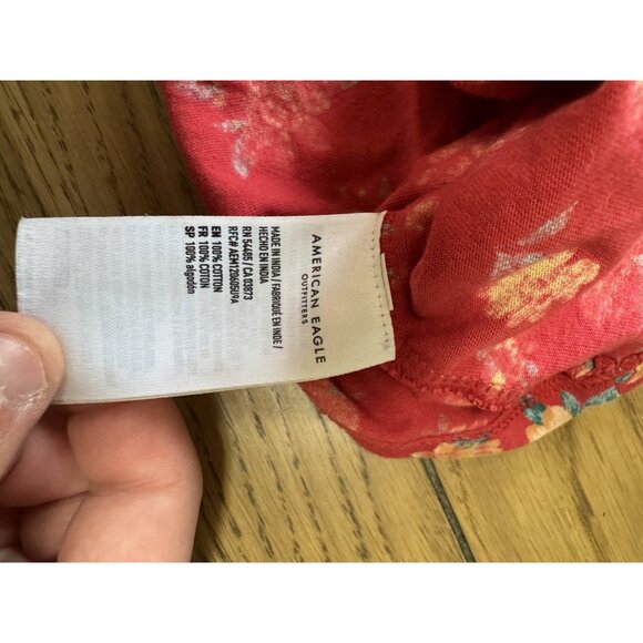 American Eagle Cropped Tie Top Button Front Floral Boho Women's Size Small - Picture 7 of 13